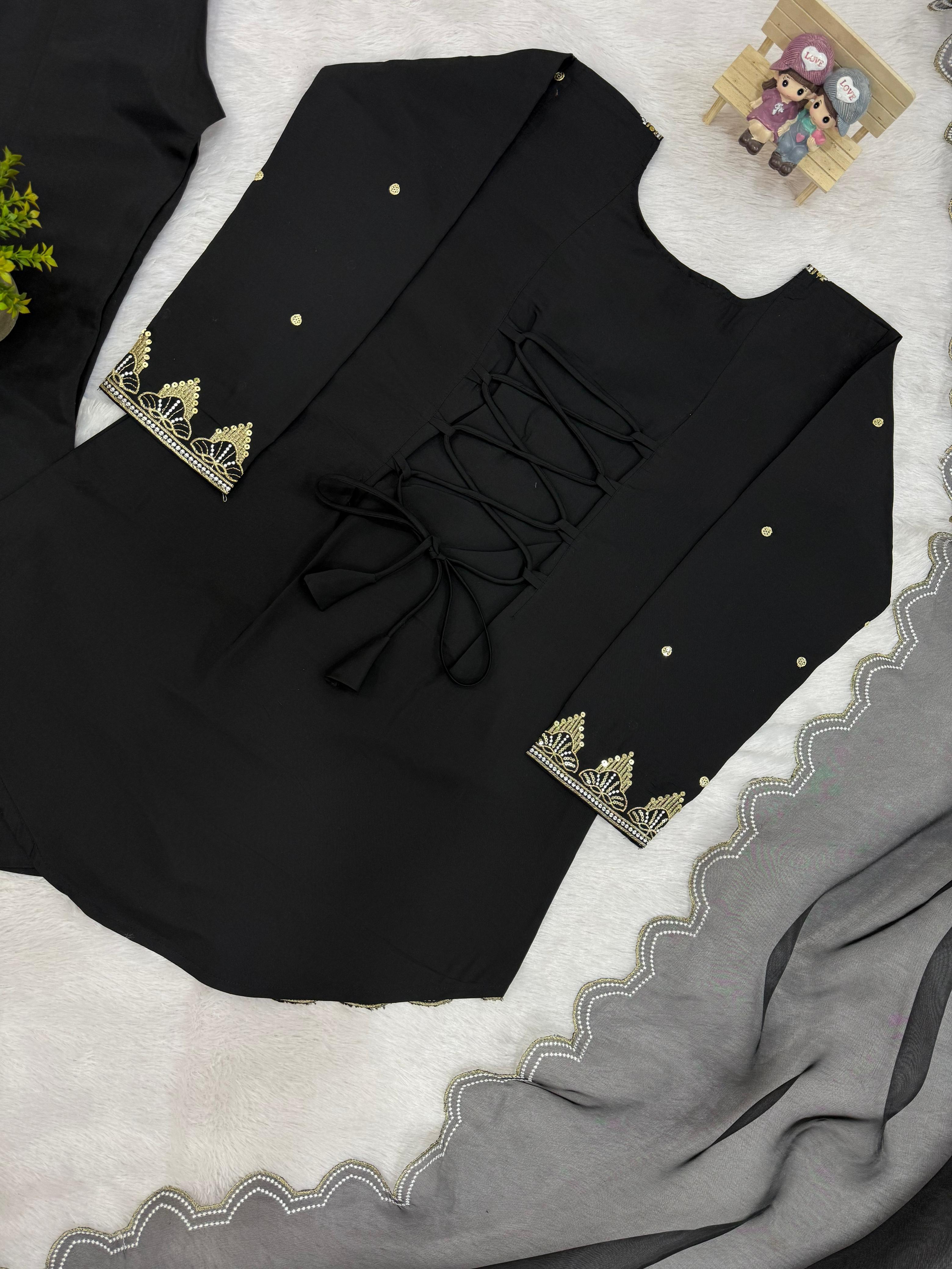 Roman Silk Embroidered Kurti Set with Dupatta (Code: 1160) Roman Silk Embroidered Kurti Set with Dupatta (Code: 1160)