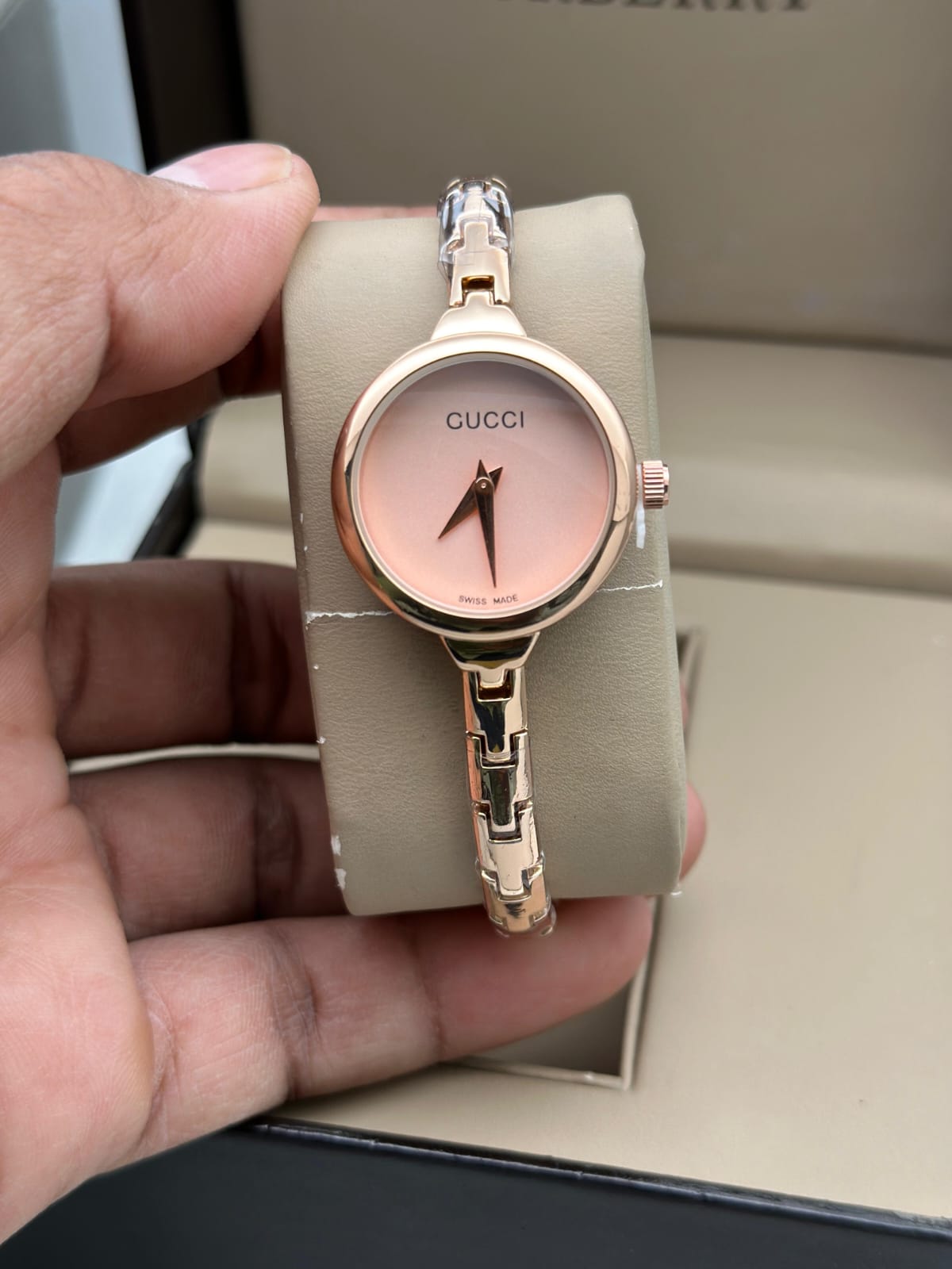 Elegant Ladies Watch Elegant Ladies Watch