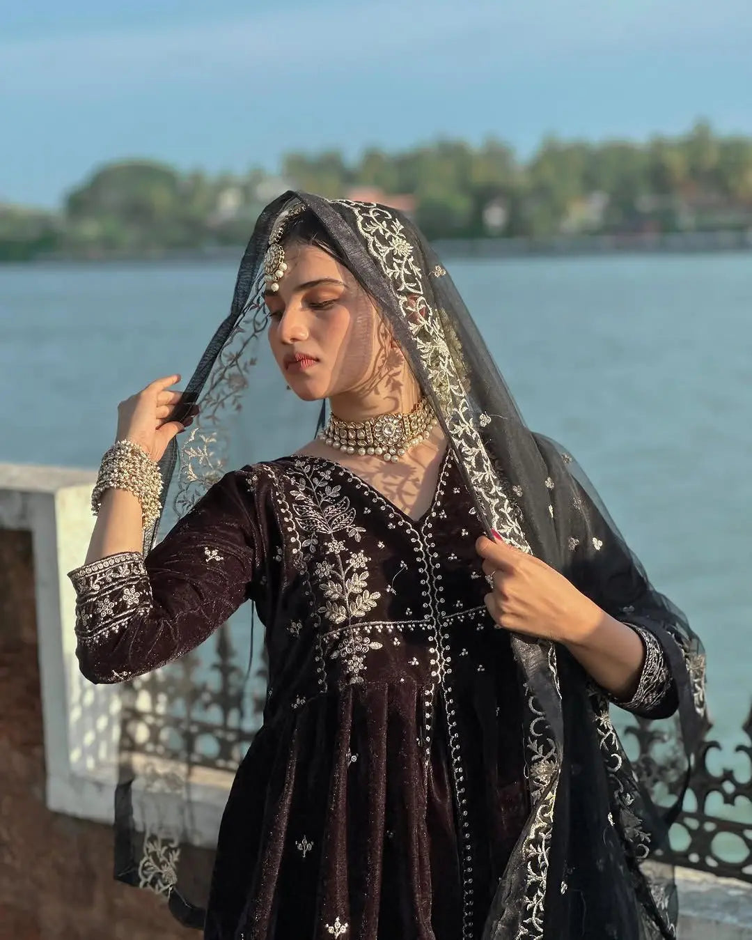 Designer Embroidered Velvet Anarkali Gown Set Designer Embroidered Velvet Anarkali Gown Set