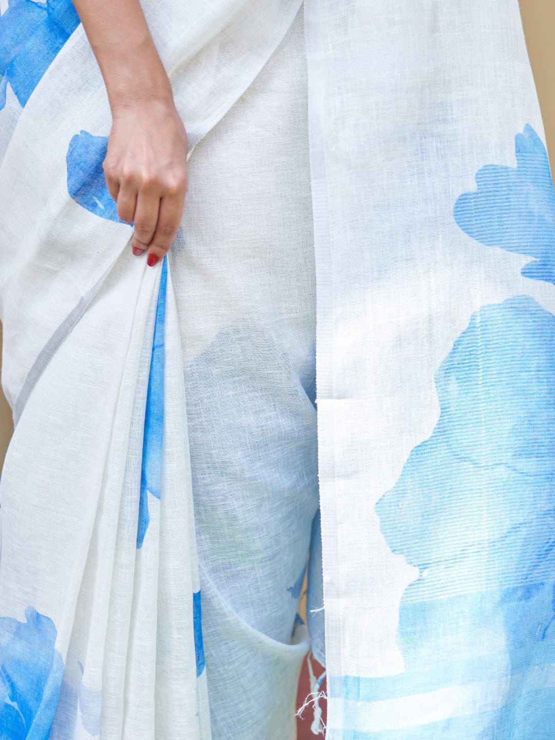 Linen Cotton Digital Printed Saree with Blouse Linen Cotton Digital Printed Saree with Blouse