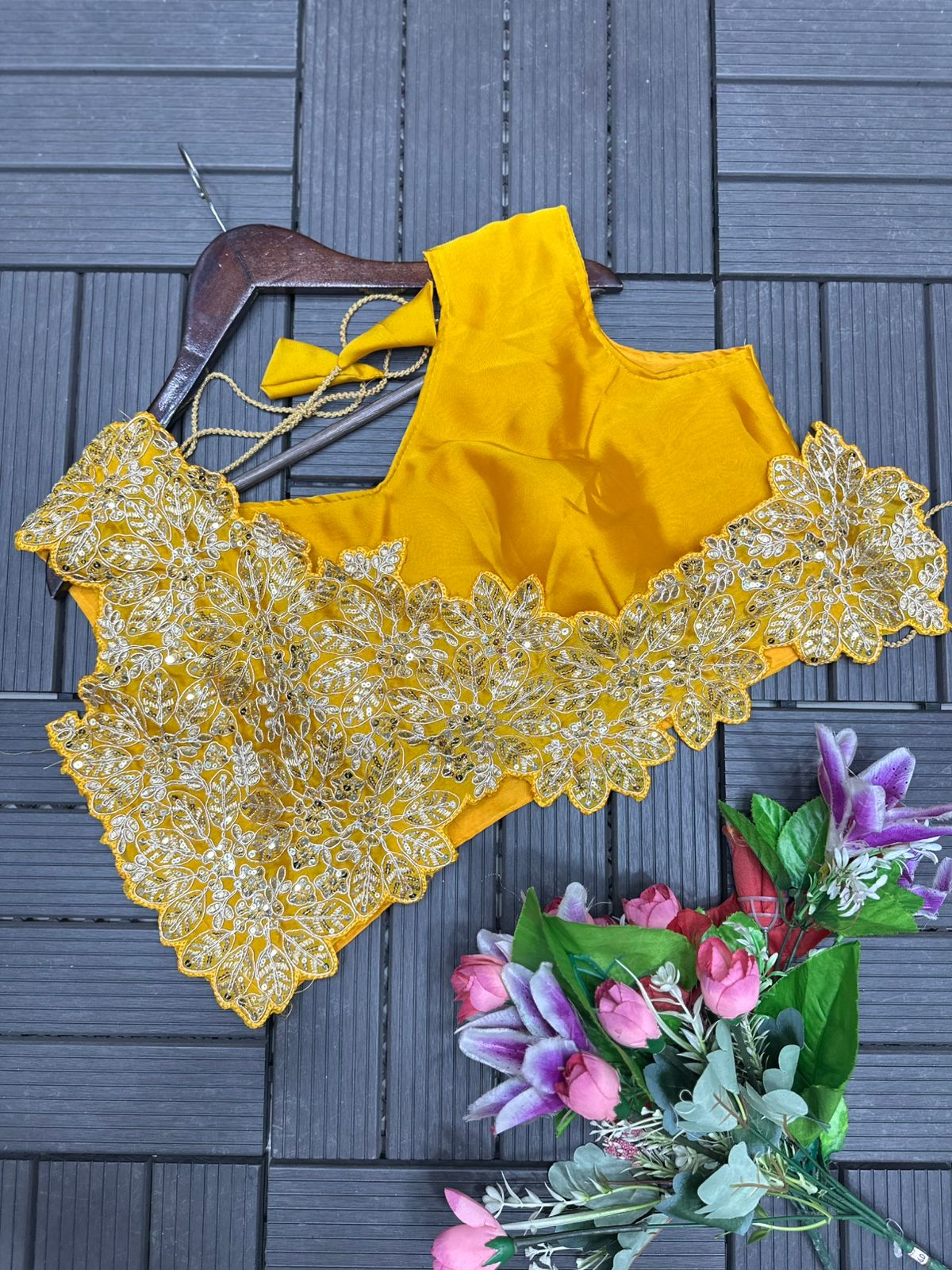 Ready to Wear Embroidered Rangoli Saree with Stitched Blouse Ready to Wear Embroidered Rangoli Saree with Stitched Blouse