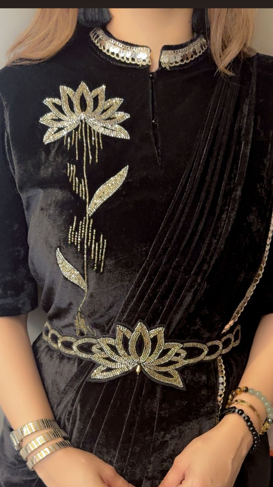 Indo-Western Embroidered Velvet Saree Set Indo-Western Embroidered Velvet Saree Set