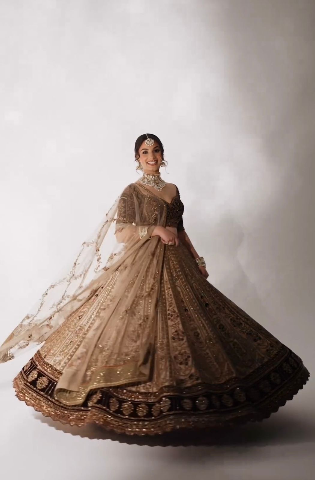 Designer Kasturi Silk Lehenga Set with Velvet Blouse Designer Kasturi Silk Lehenga Set with Velvet Blouse