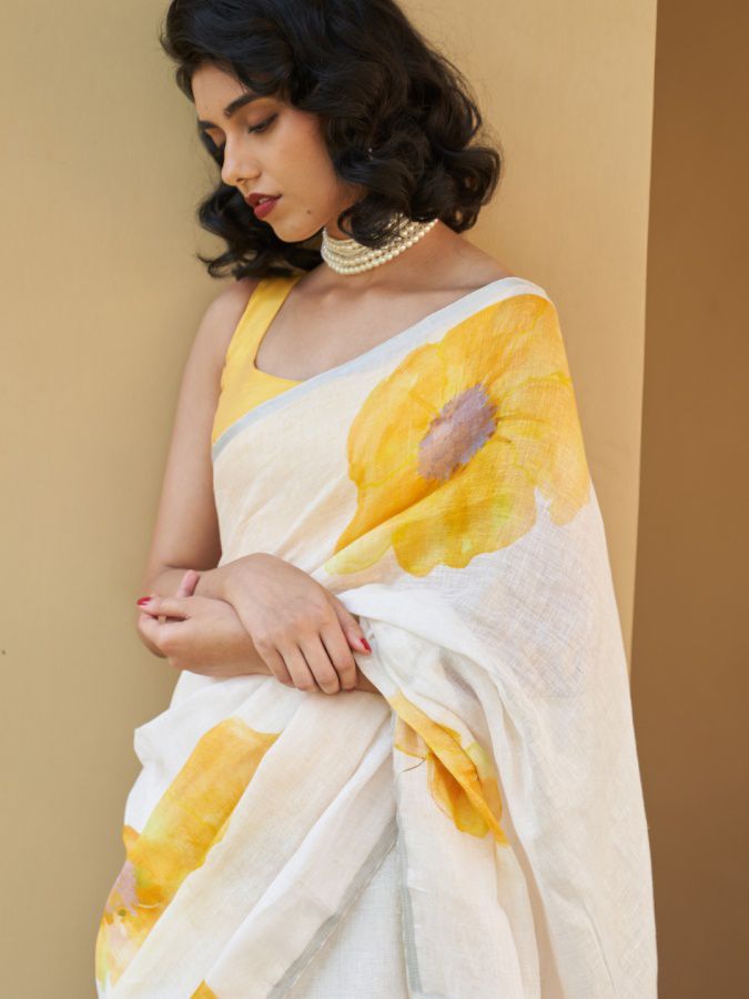 Linen Cotton Digital Printed Saree with Blouse Linen Cotton Digital Printed Saree with Blouse