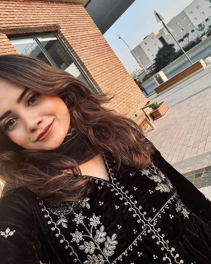 Designer Embroidered Velvet Anarkali Gown Set Designer Embroidered Velvet Anarkali Gown Set