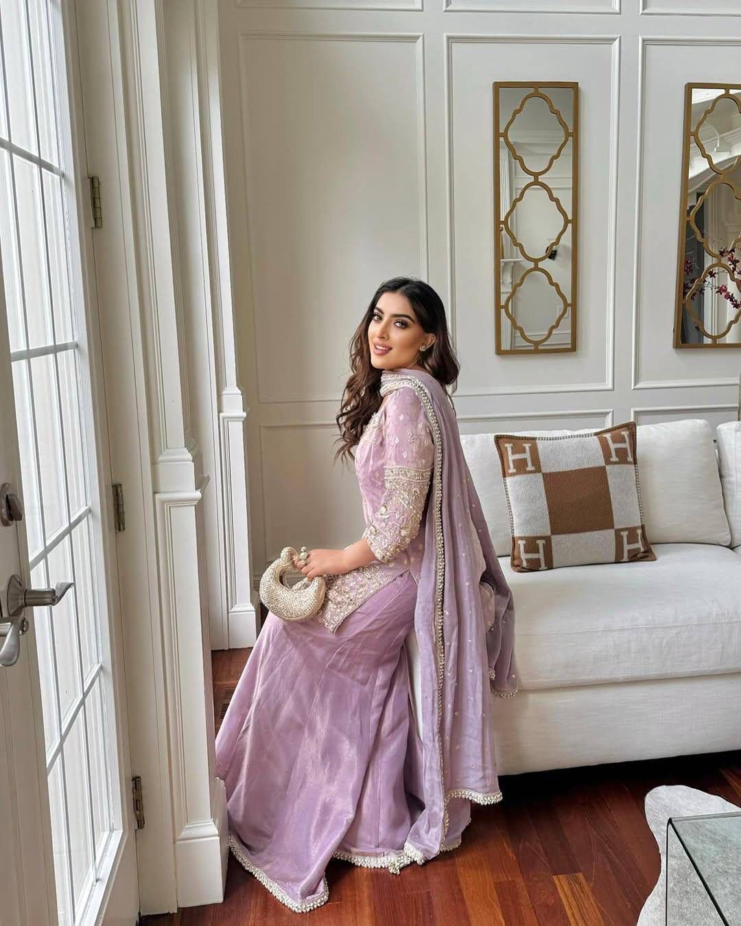 Designer Embroidered Kurti Plazzo Set with Dupatta Designer Embroidered Kurti Plazzo Set with Dupatta