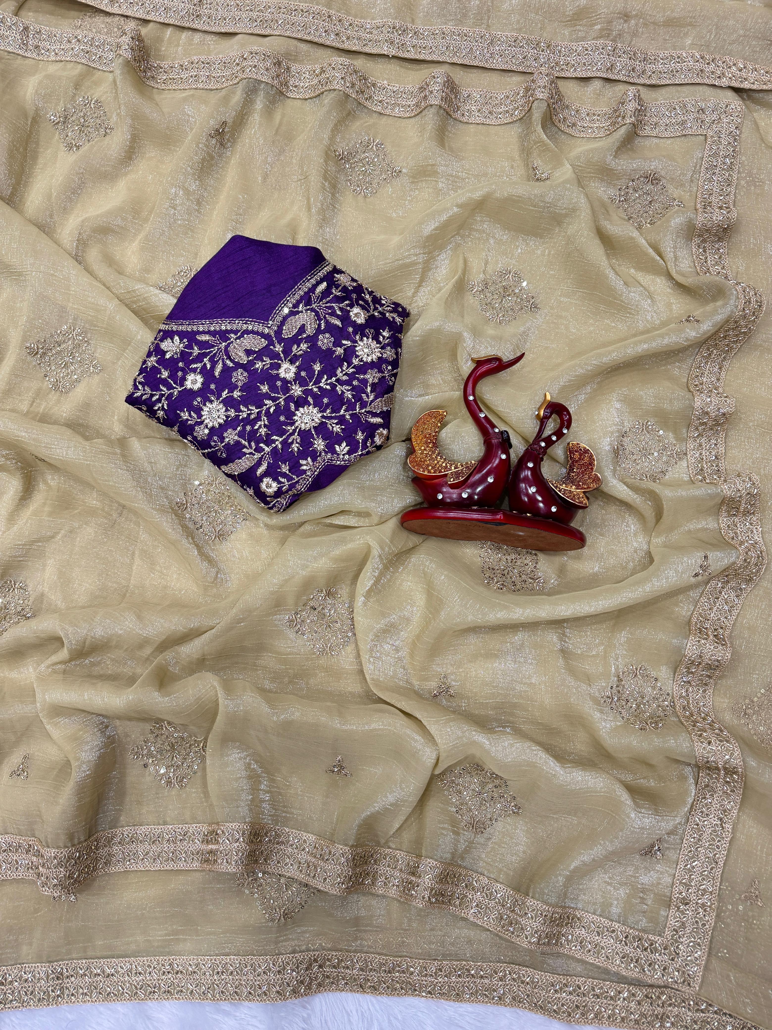 Celebrity Style Soft Crunchy Silk Designer Saree (Code: 5552) Celebrity Style Soft Crunchy Silk Designer Saree (Code: 5552)