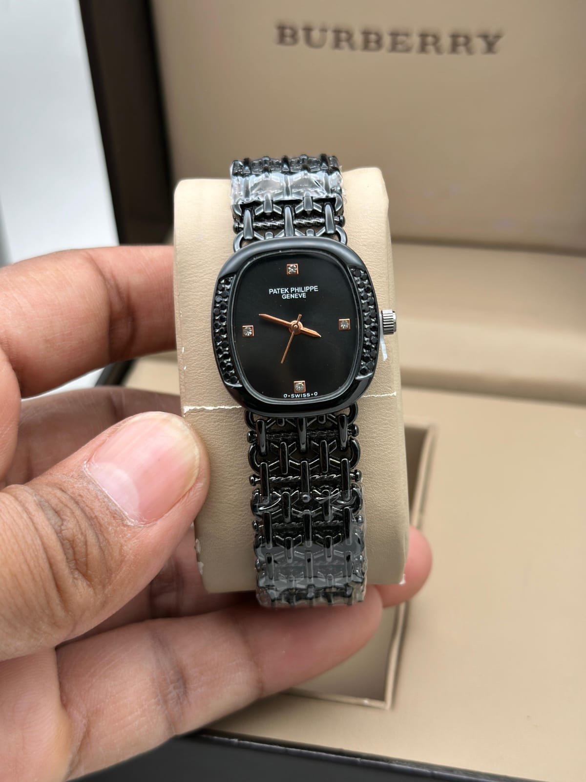 Elegant Ladies Watch Elegant Ladies Watch