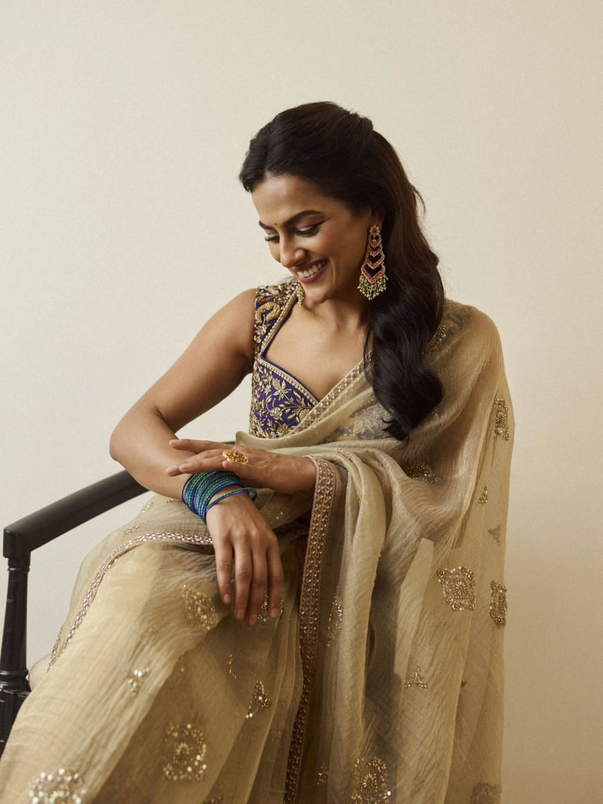 Celebrity Style Soft Crunchy Silk Designer Saree (Code: 5552)