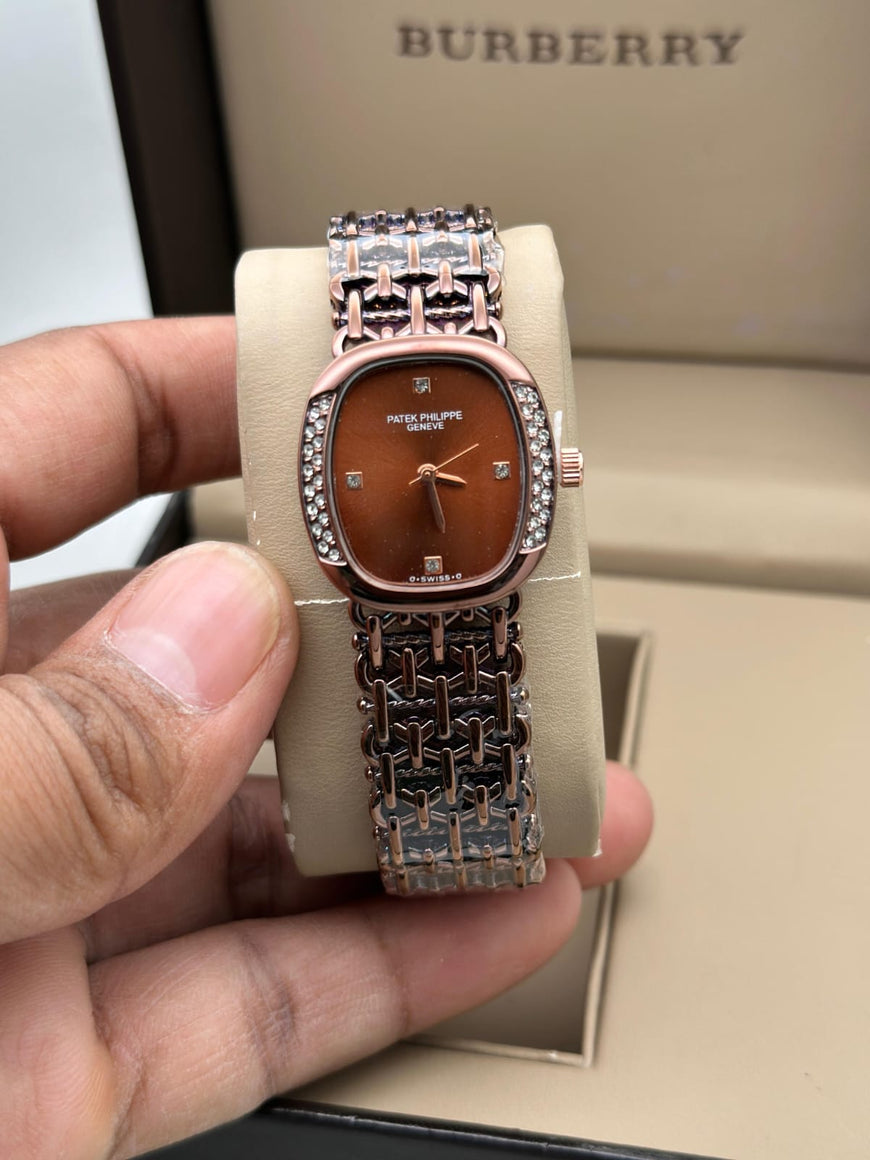 Elegant Ladies Watch
